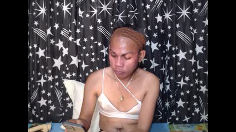 Snapshot of thick_bigcock13 chatting on 02/09/25, 10:42 gil online show from 02/09/25, 10:42