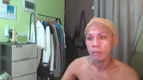 Snapshot of thick_bigcock13 chatting on 10/10/25, 10:47 gil online show from 10/10/25, 10:47