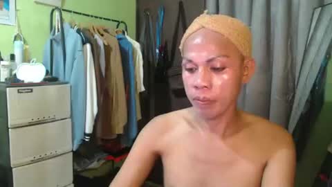 Snapshot of thick_bigcock13 chatting on 10/20/25, 02:12 gil online show from 10/20/25, 02:12