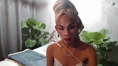 Snapshot of thick_bigcock13 chatting on 04/11/26, 11:53 gil online show from 04/11/26, 11:53