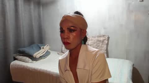 Snapshot of thick_bigcock13 chatting on 04/16/26, 02:29 gil online show from 04/16/26, 02:29