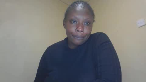 Snapshot of thick_sweet_ass chatting on 05/15/26, 05:47 thick_sweet_ass online show from 05/15/26, 05:47