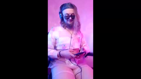 thick_theo_thunder online show from 02/15/26, 12:29