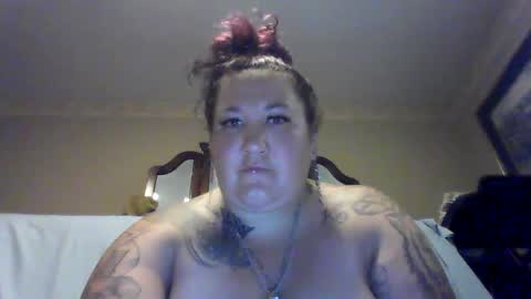 Snapshot of thickandjuicy7612 chatting on 09/18/25, 06:10 thickandjuicy7612 online show from 09/18/25, 06:10