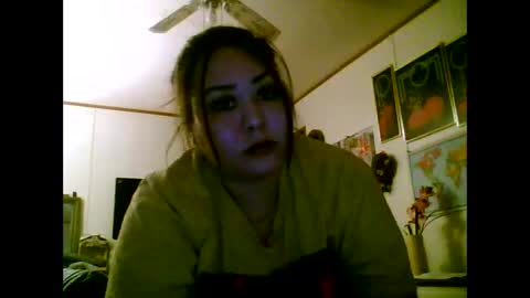 Snapshot of thickassazn93 chatting on 12/13/24, 02:32 thickassazn93 online show from 12/13/24, 02:32