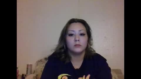 Snapshot of thickassazn93 chatting on 11/21/25, 05:06 thickassazn93 online show from 11/21/25, 05:06