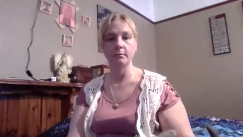 thickblonde_92 online show from 11/05/25, 06:08