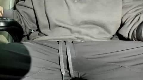 thickcock4hernsa online show from 02/18/26, 05:25