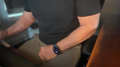 thickcock_9 online show from 11/18/25, 05:39