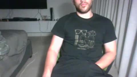 Snapshot of thickd2654 chatting on 12/21/25, 03:52 thickd2654 online show from 12/21/25, 03:52