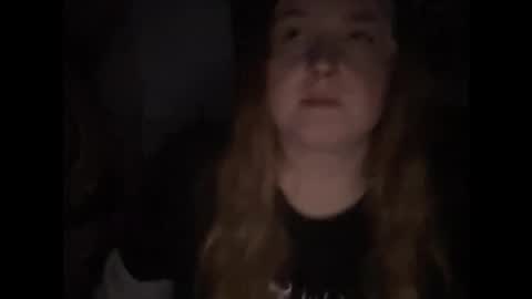 Ariel online show from 02/08/25, 01:43