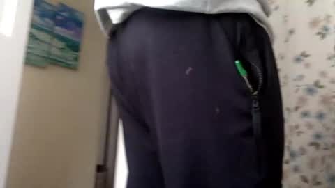 Snapshot of thickhead696 chatting on 03/18/26, 03:04 thickhead696 online show from 03/18/26, 03:04