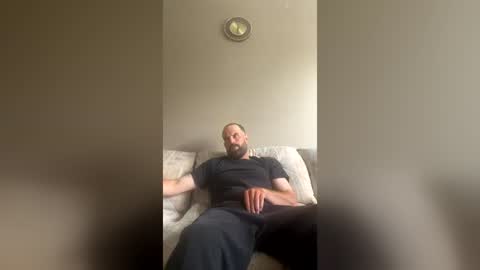 Snapshot of thickjdub chatting on 07/17/26, 05:18 ThickJDub online show from 07/17/26, 05:18