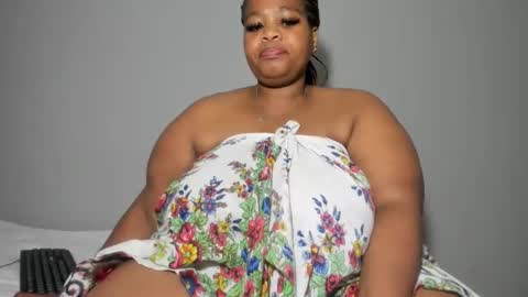 thickleeyanax online show from 03/01/25, 04:00