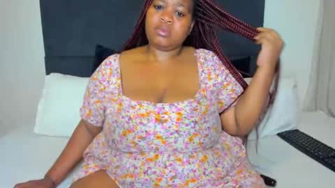 thickleeyanax online show from 11/20/25, 08:19