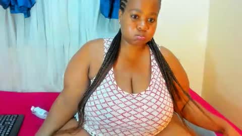 Snapshot of thickleeyanaxxx chatting on 04/08/26, 05:13 thickleeyanaxxx online show from 04/08/26, 05:13