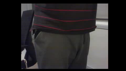 Snapshot of thickmelnik chatting on 12/16/25, 12:10 James online show from 12/16/25, 12:10