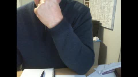 Snapshot of thickmelnik chatting on 05/12/26, 02:58 James online show from 05/12/26, 02:58