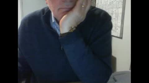 Snapshot of thickmelnik chatting on 05/27/26, 02:14 James online show from 05/27/26, 02:14