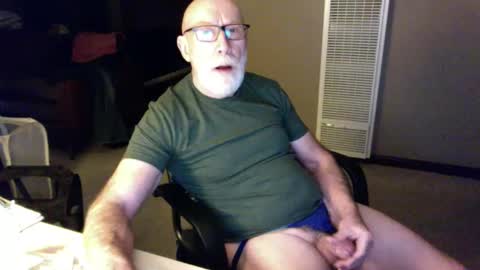 Snapshot of thickmorningwoodinyoualways chatting on 12/25/24, 03:38 Thickmorningwoodinyou always online show from 12/25/24, 03:38