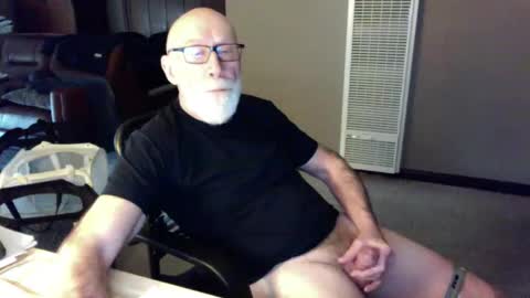 Snapshot of thickmorningwoodinyoualways chatting on 02/18/25, 03:21 Thickmorningwoodinyou always online show from 02/18/25, 03:21