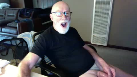 Snapshot of thickmorningwoodinyoualways chatting on 09/10/25, 04:18 Thickmorningwoodinyou always online show from 09/10/25, 04:18