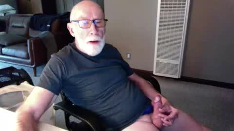 Snapshot of thickmorningwoodinyoualways chatting on 10/22/25, 05:02 Thickmorningwoodinyou always online show from 10/22/25, 05:02