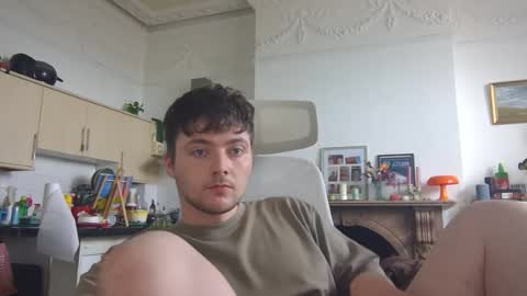 Snapshot of thickpl4ntguy chatting on 06/28/26, 05:41 thickpl4ntguy online show from 06/28/26, 05:41