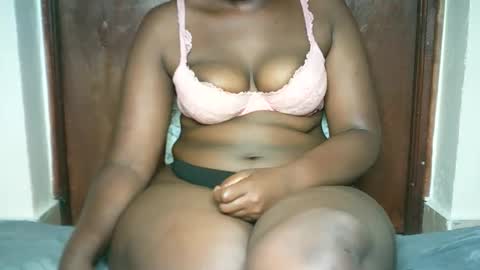 thickybabe_05 online show from 01/20/25, 05:37