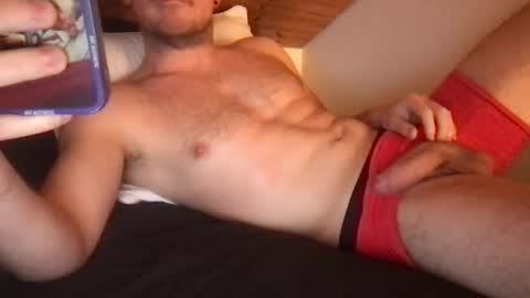 Snapshot of thierrinho8148 chatting on 01/21/25, 06:12 thierrinho8148 online show from 01/21/25, 06:12