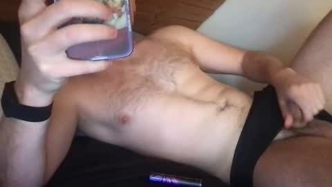 Snapshot of thierrinho8148 chatting on 01/17/26, 08:41 thierrinho8148 online show from 01/17/26, 08:41