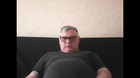 Thierrysymp online show from 12/31/24, 09:21