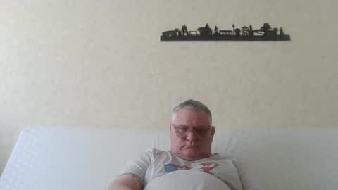 Thierrysymp online show from 04/19/26, 01:32