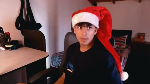 Snapshot of thieves_us chatting on 12/25/24, 09:22 thieves_us online show from 12/25/24, 09:22