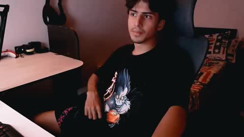 Snapshot of thieves_us chatting on 01/05/25, 05:51 thieves_us online show from 01/05/25, 05:51