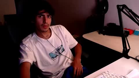 Snapshot of thieves_us chatting on 02/01/25, 05:07 thieves_us online show from 02/01/25, 05:07