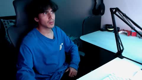 Snapshot of thieves_us chatting on 02/24/25, 05:11 thieves_us online show from 02/24/25, 05:11