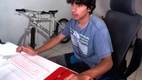 Snapshot of thieves_us chatting on 09/10/25, 06:52 thieves_us online show from 09/10/25, 06:52