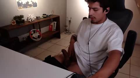 Snapshot of thieves_us chatting on 02/04/26, 05:41 thieves_us online show from 02/04/26, 05:41