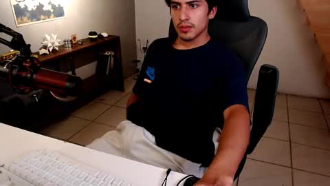 Snapshot of thieves_us chatting on 03/02/26, 03:52 thieves_us online show from 03/02/26, 03:52