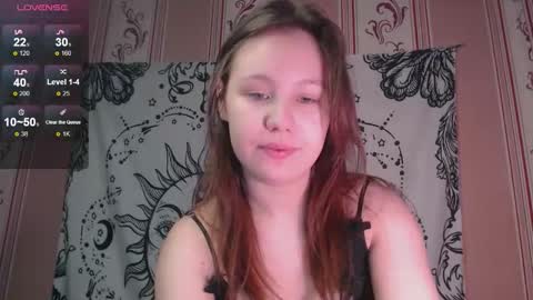 Snapshot of thighswithspikes chatting on 11/14/25, 07:18 thighswithspikes online show from 11/14/25, 07:18