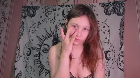 Snapshot of thighswithspikes chatting on 11/27/25, 07:21 thighswithspikes online show from 11/27/25, 07:21