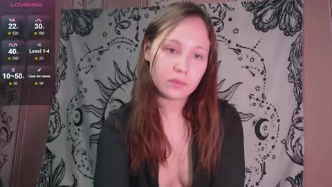 Snapshot of thighswithspikes chatting on 12/15/25, 07:23 thighswithspikes online show from 12/15/25, 07:23