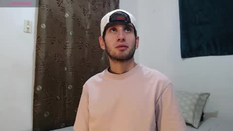 Thiiago online show from 12/15/25, 08:57