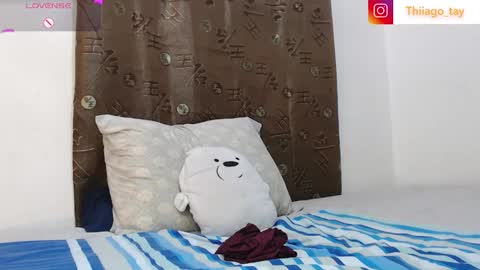 Thiiago online show from 12/18/25, 12:11