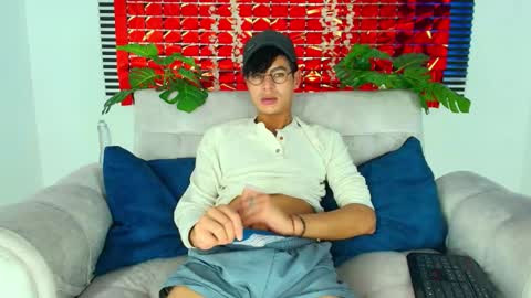 Snapshot of thiiagosaeenz chatting on 02/12/26, 06:36 Thiago Saenzz online show from 02/12/26, 06:36