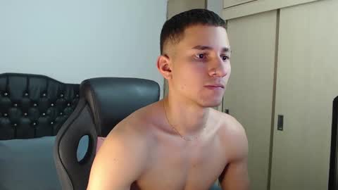 thin_tommy11 online show from 01/16/25, 02:09