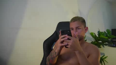 thin_tommy11 online show from 04/10/26, 09:30