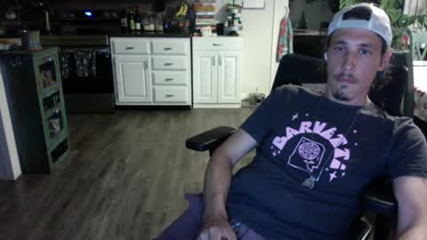 Snapshot of thirdforyou chatting on 09/14/25, 04:11 thirdforyou online show from 09/14/25, 04:11