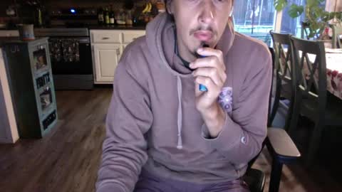 Snapshot of thirdforyou chatting on 09/15/25, 11:54 thirdforyou online show from 09/15/25, 11:54